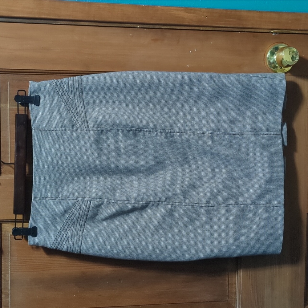 XOXO Pencil skirt with pleats 9/10